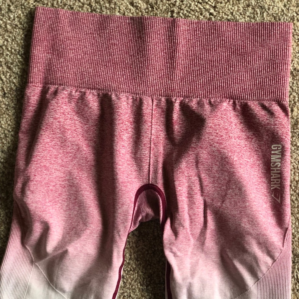 Women’s size small ombré Gymshark leggings